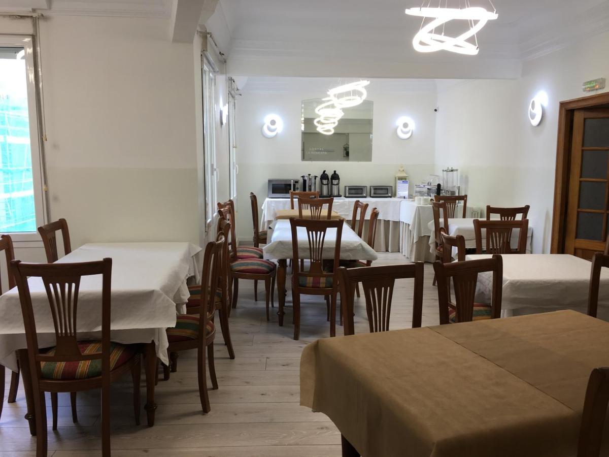 Hostal La Mexicana Santander Exterior photo