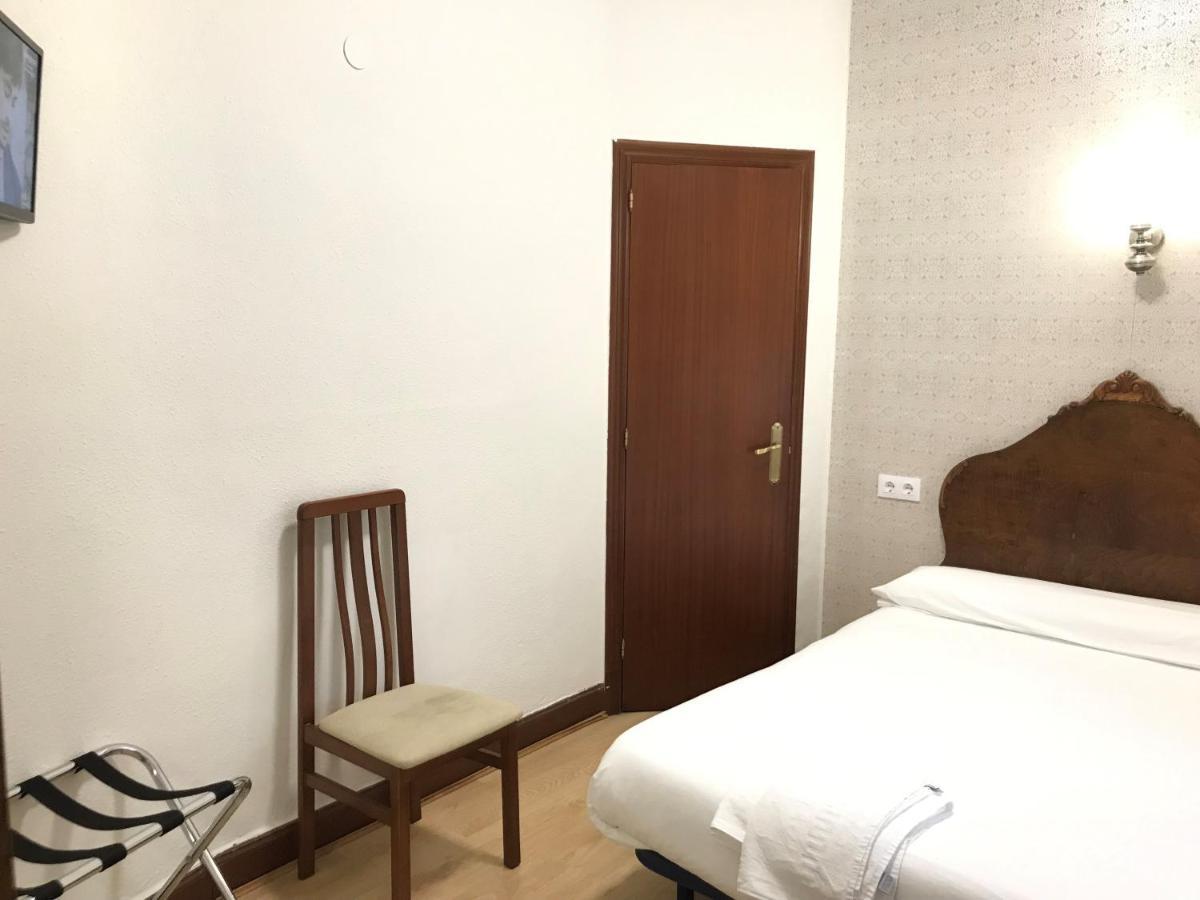 Hostal La Mexicana Santander Exterior photo